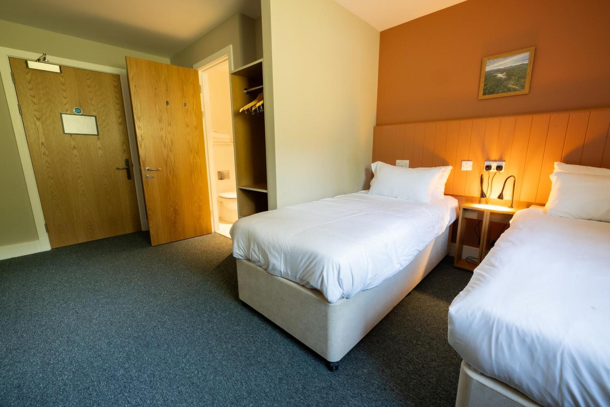 An Spiris Accommodation At Dundreggan Rewilding Centre 外观 照片