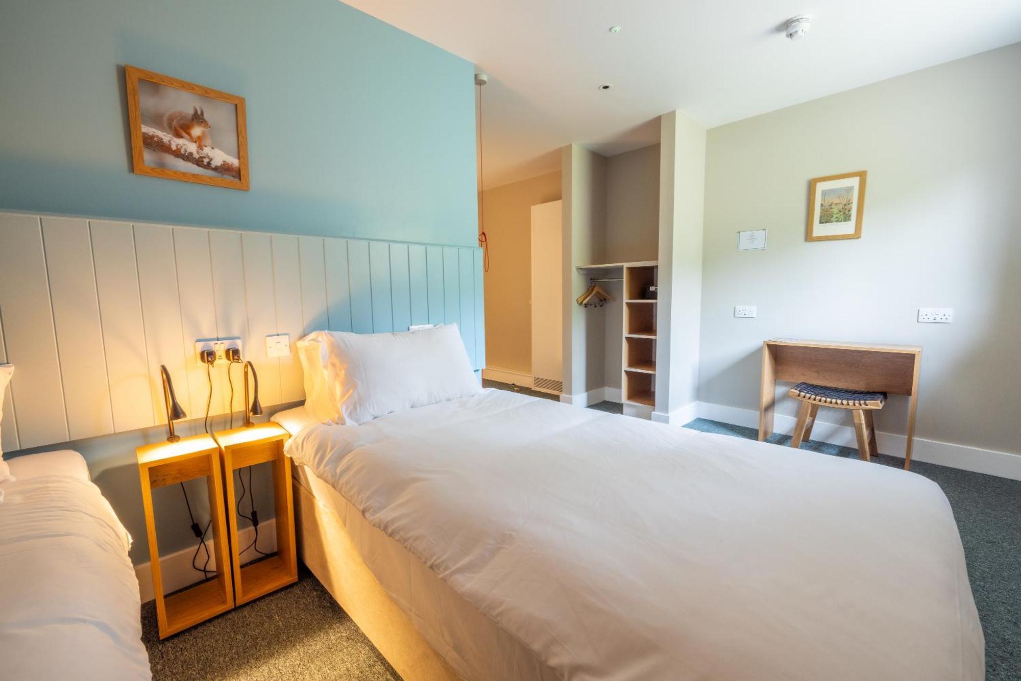 An Spiris Accommodation At Dundreggan Rewilding Centre 外观 照片