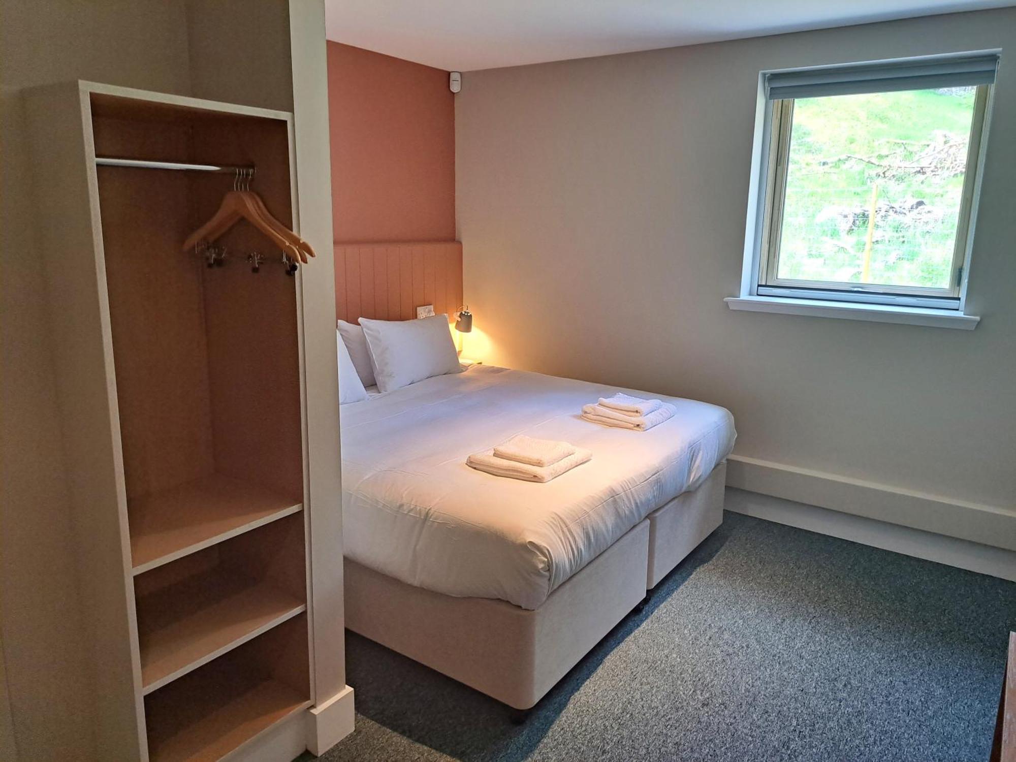 An Spiris Accommodation At Dundreggan Rewilding Centre 外观 照片